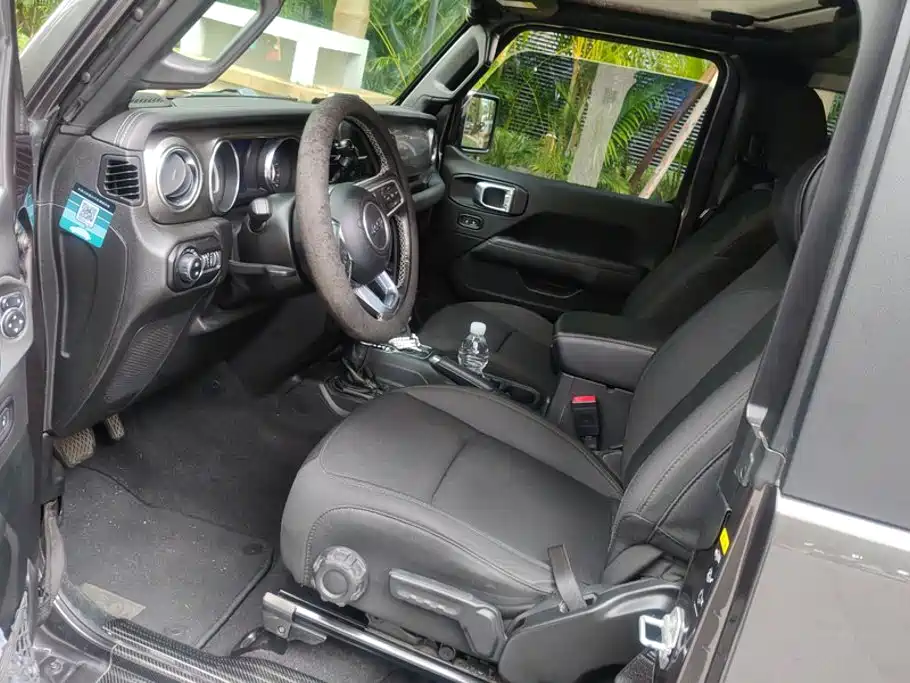 Jeep Wrangler — миниатюра 9