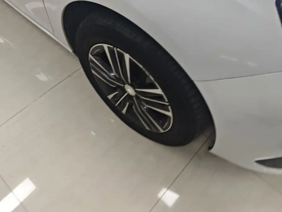 Peugeot 308 — миниатюра 6