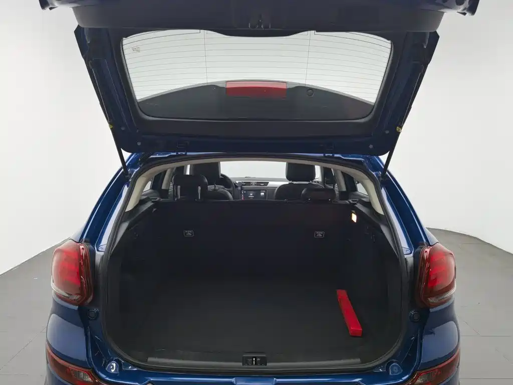 Qoros Qoros 5 — миниатюра 16