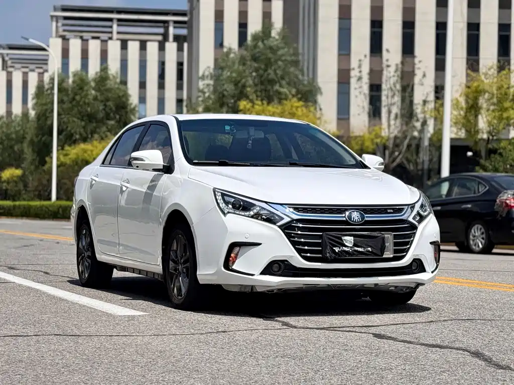 BYD Qin NEV — миниатюра 3