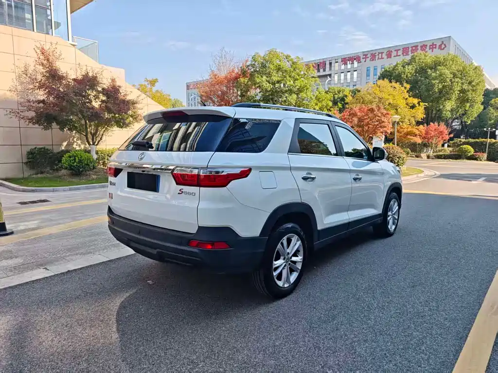 DONGFENG SCENERY S560