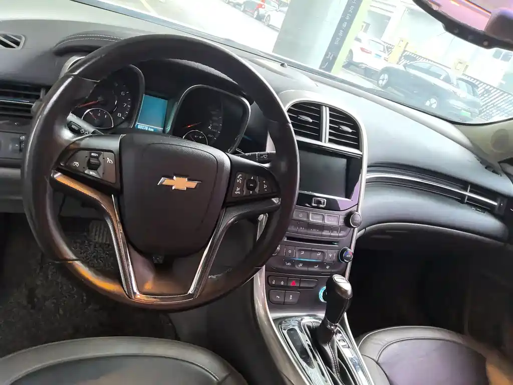 Chevrolet Malibu — миниатюра 3