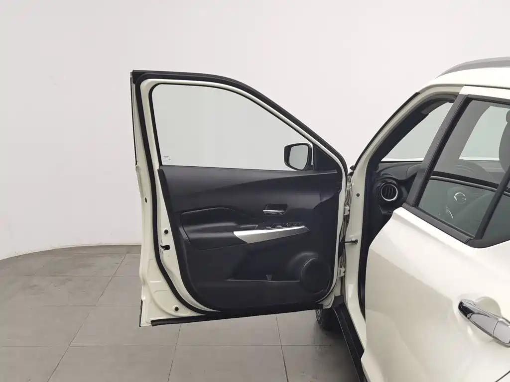 Nissan Kicks — миниатюра 8