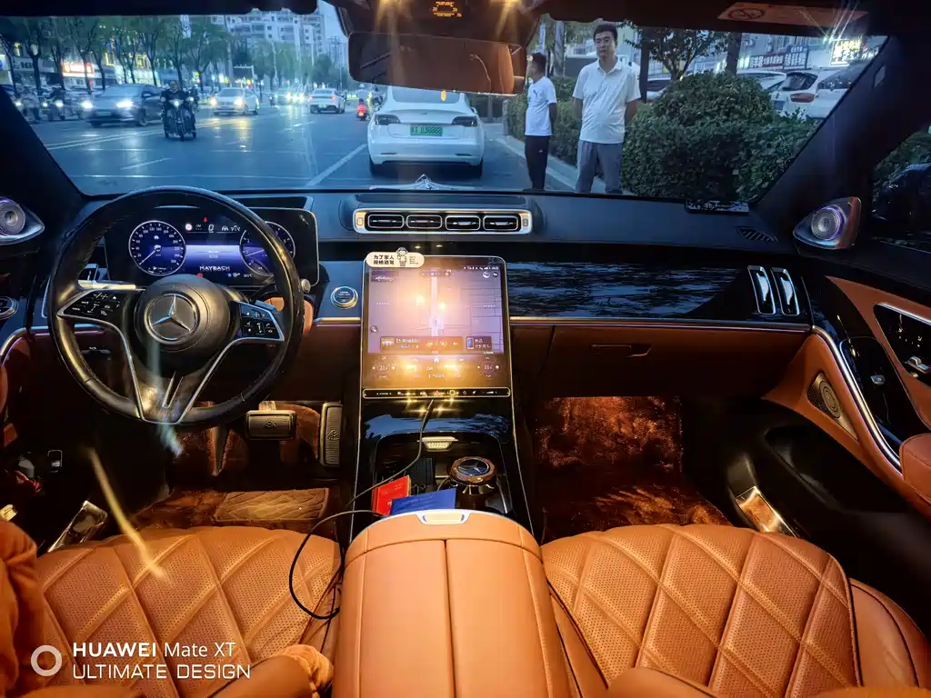 Mercedes-Benz S-Class — миниатюра 12
