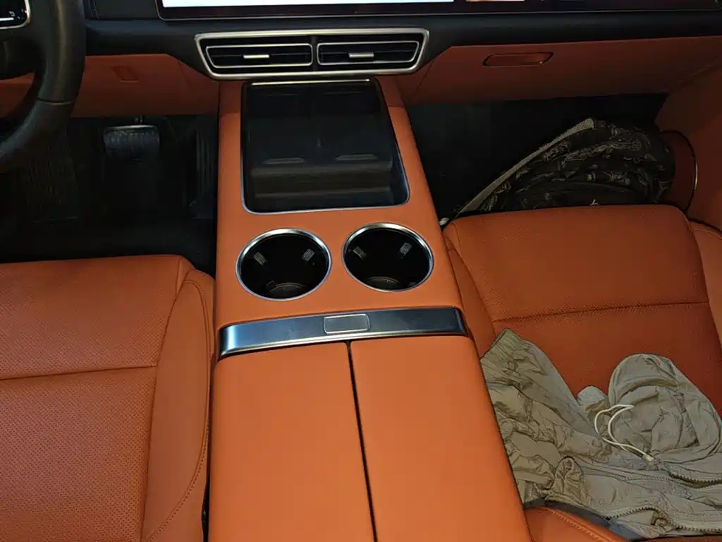 Li Auto Li L8 — миниатюра 14