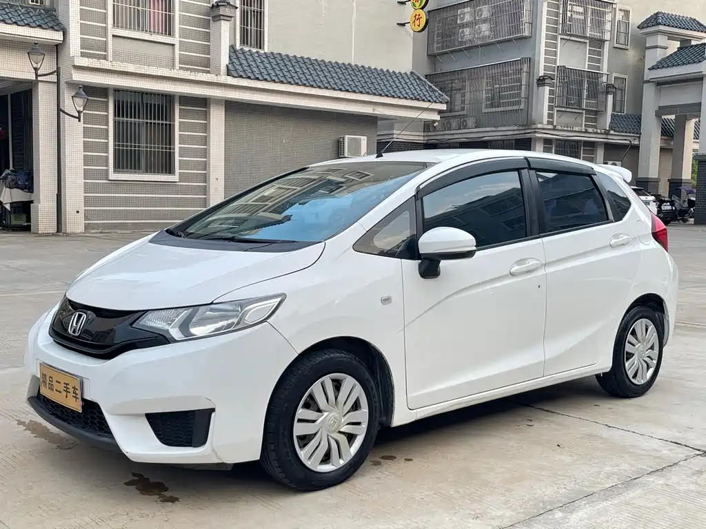 Honda Fit 2014 1.5L LX CVT Comfort Type
