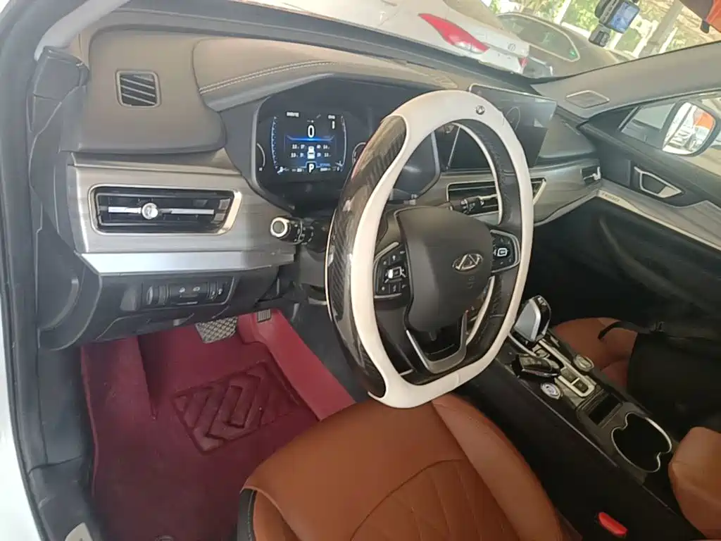 Chery Tiggo 8 — миниатюра 10