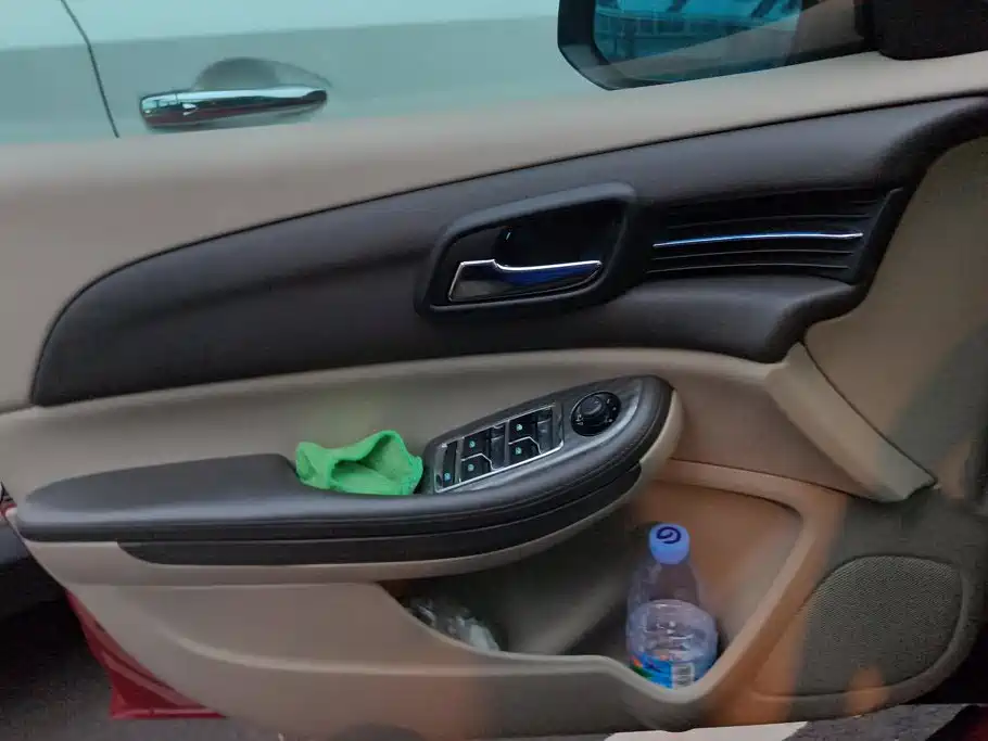 Chevrolet Malibu — миниатюра 7