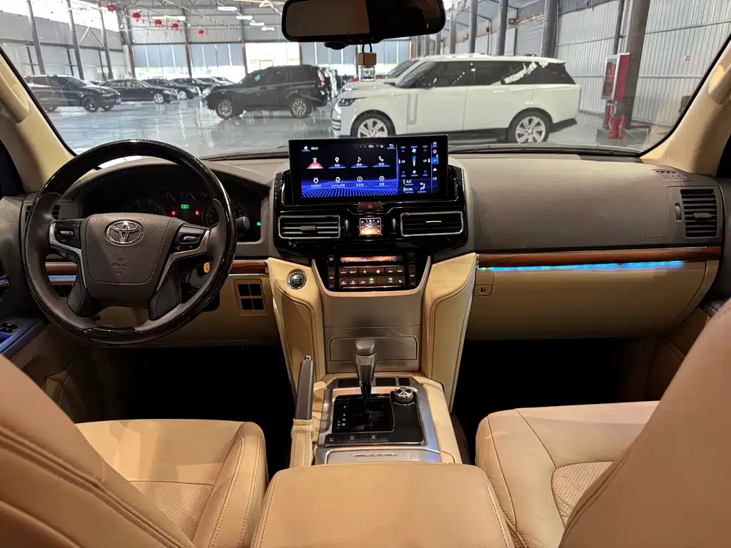 Toyota Land Cruiser — миниатюра 18