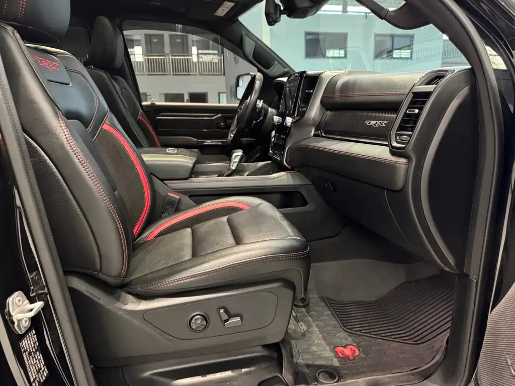 RAM Ram Trucks — миниатюра 25