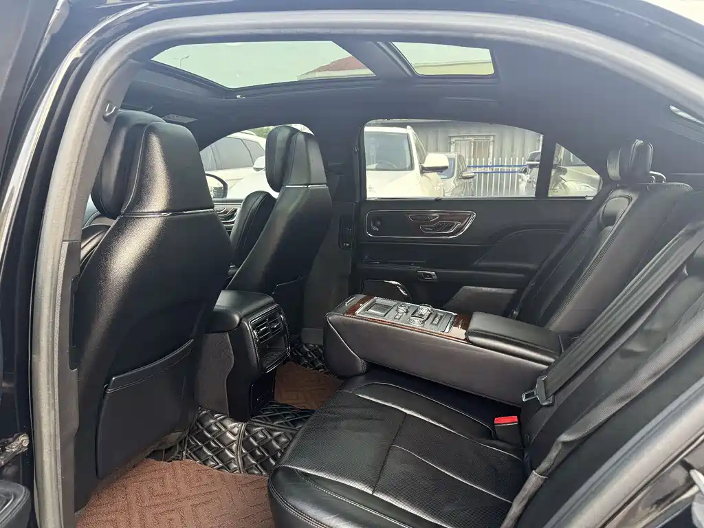 Lincoln Continental 2017 2.0T