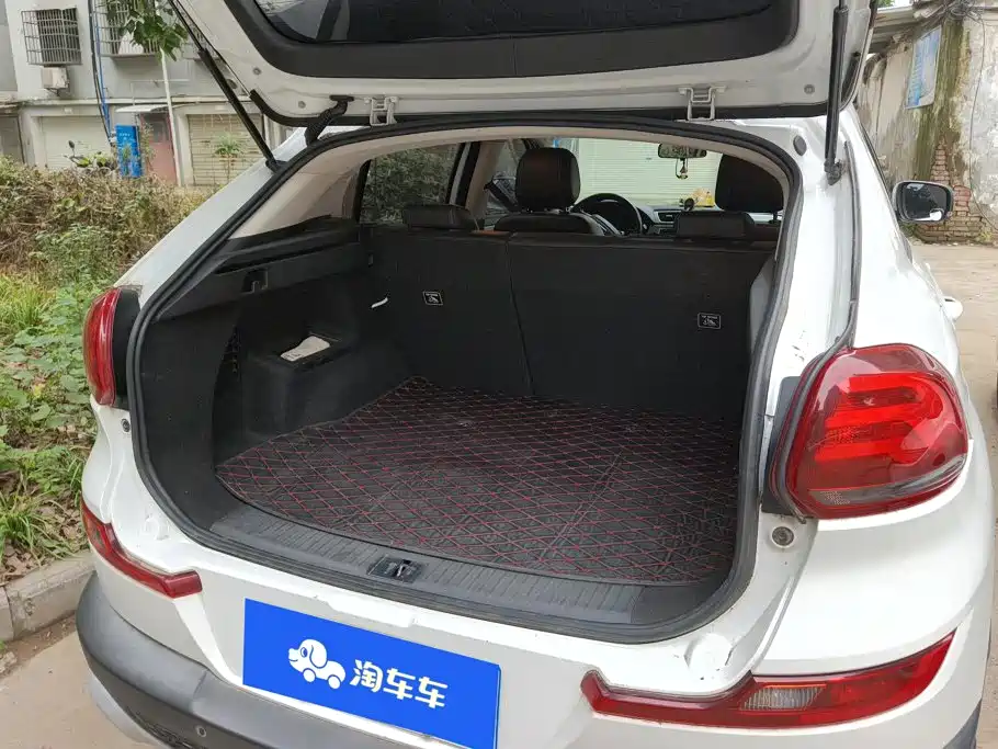 Qoros Qoros 5 — миниатюра 4