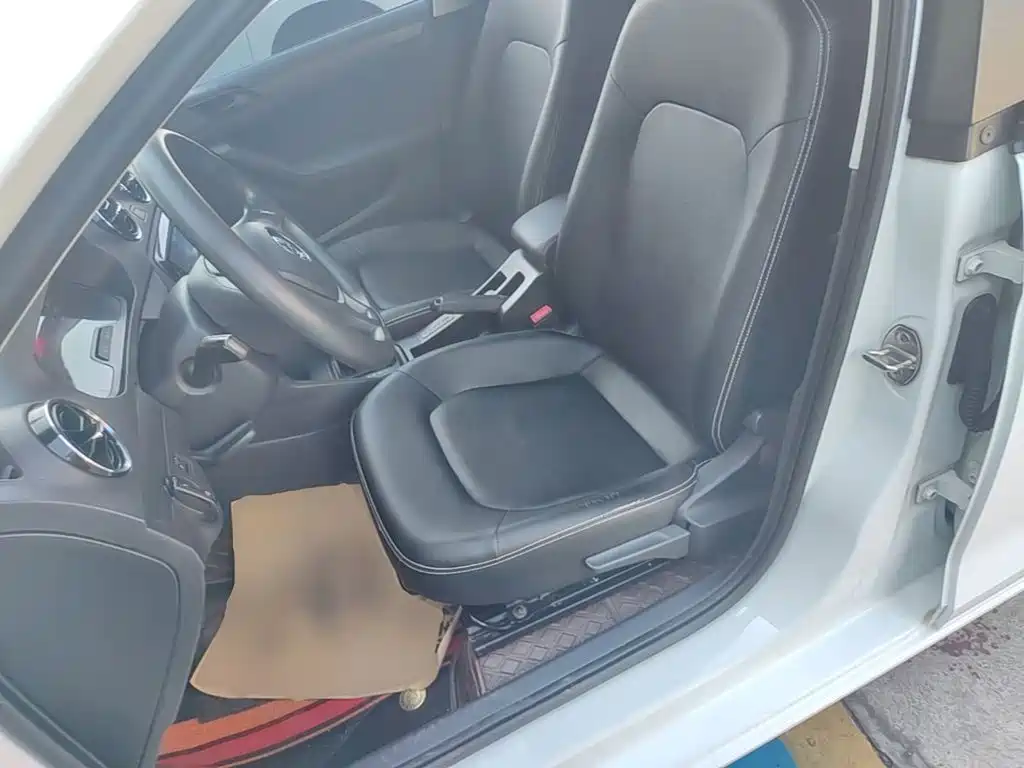 Volkswagen Jetta — миниатюра 15