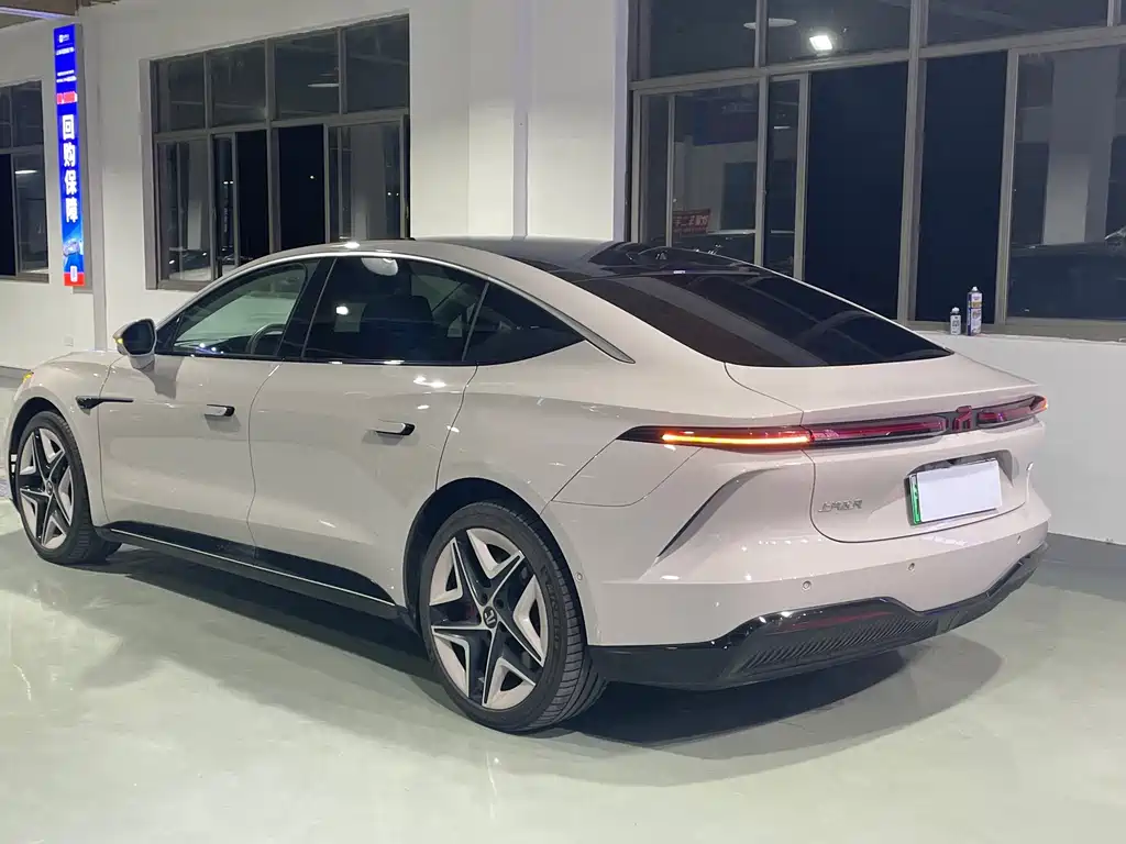 Roewe Feifan F7 — миниатюра 6