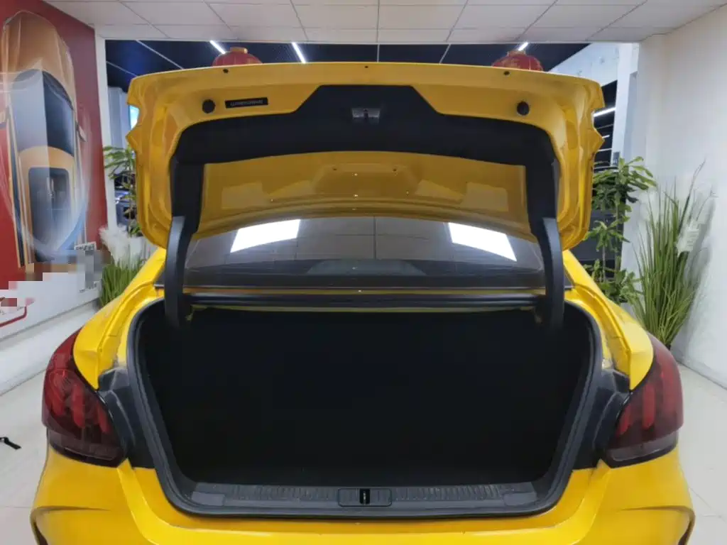 MG MG5 — миниатюра 19