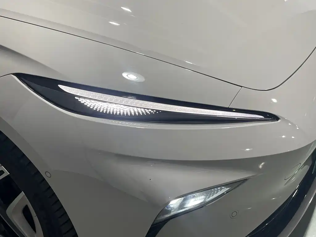 Roewe Feifan F7 — миниатюра 23