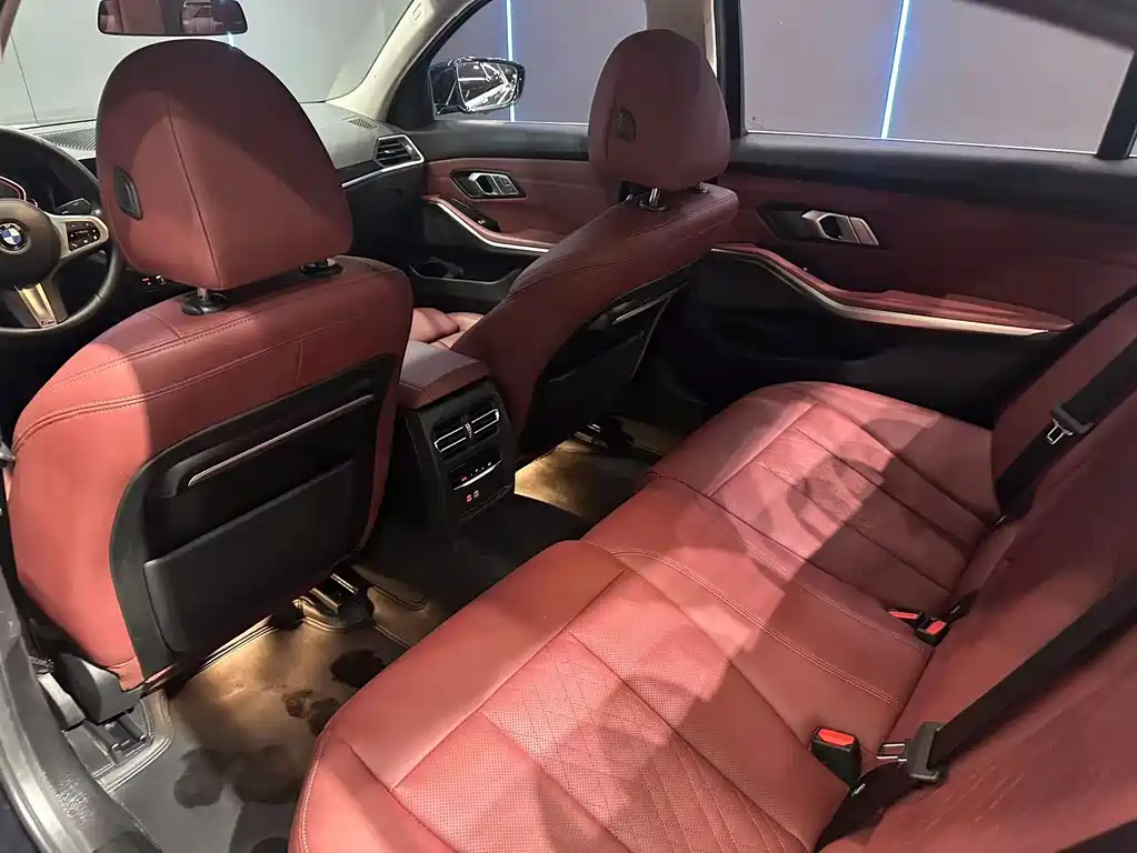 BMW 3 Series — миниатюра 10