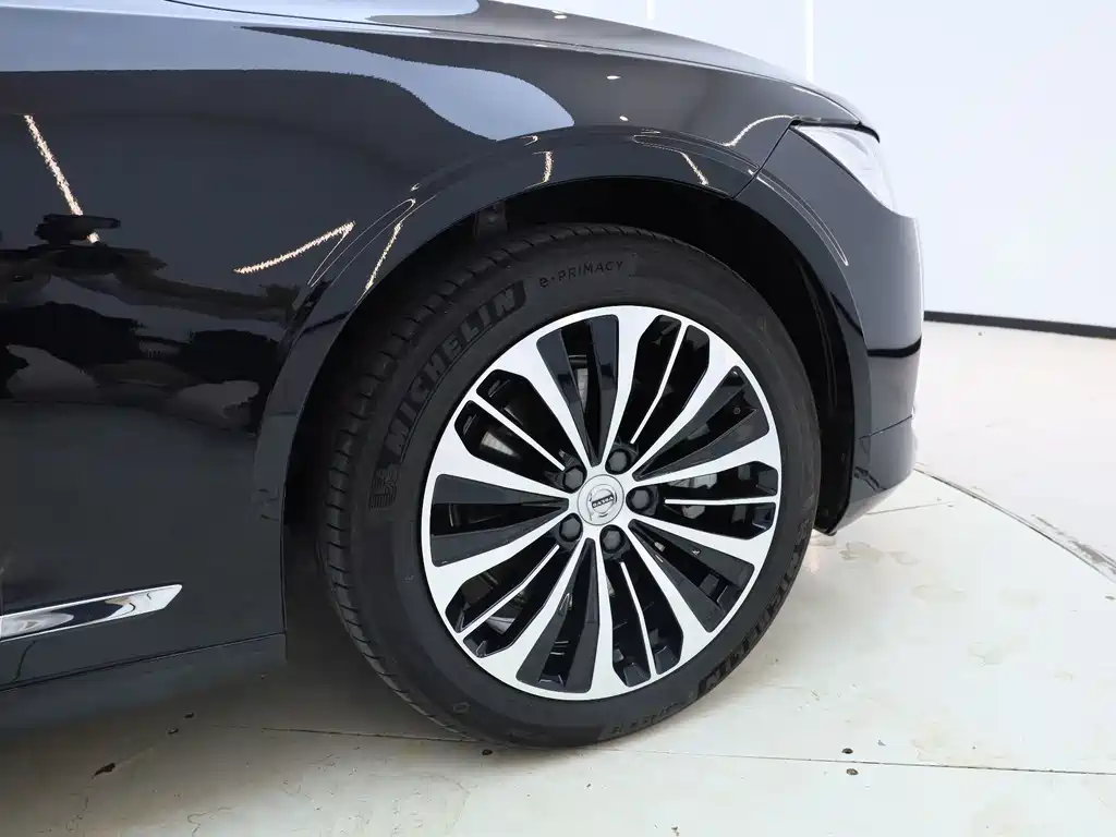 Volvo S90 — миниатюра 6