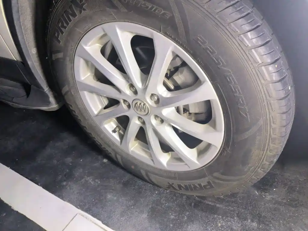 Buick Envision Plus — миниатюра 8
