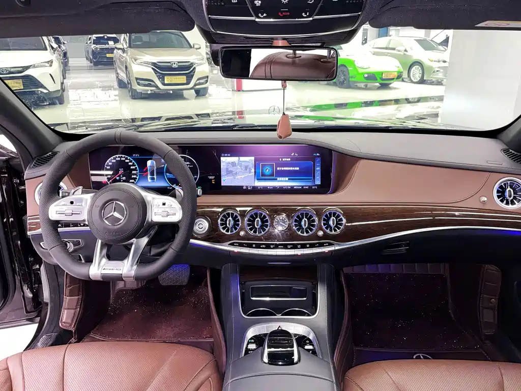 Mercedes-Benz S-Class — миниатюра 4