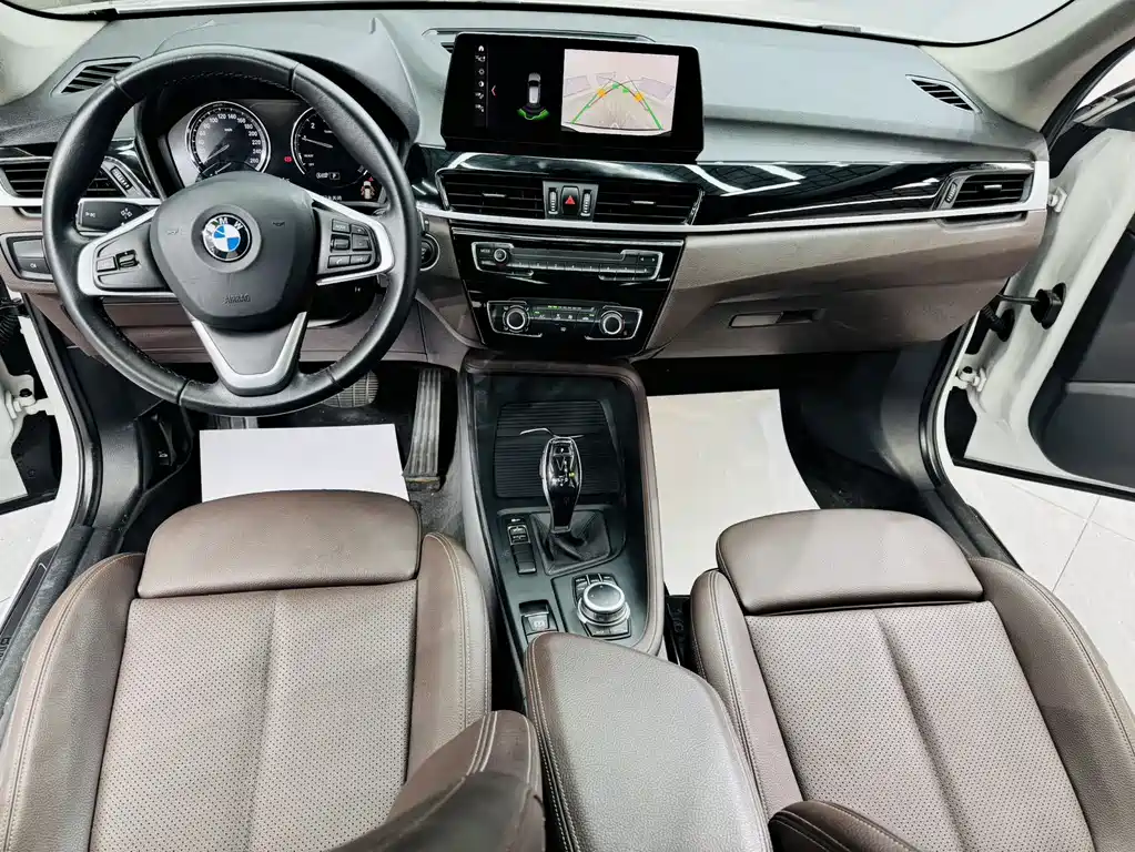 BMW X1 — миниатюра 12