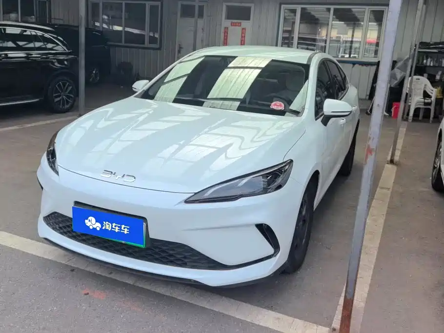 BYD Seal 05 DM-i