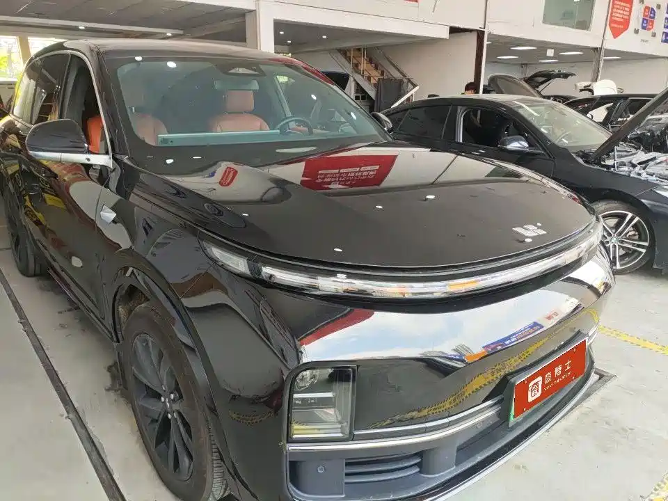 Li Auto Li L8 — миниатюра 3
