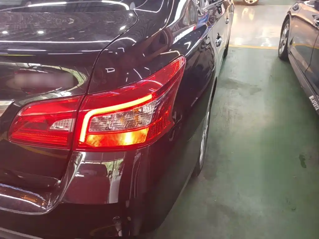 Nissan Sylphy — миниатюра 8