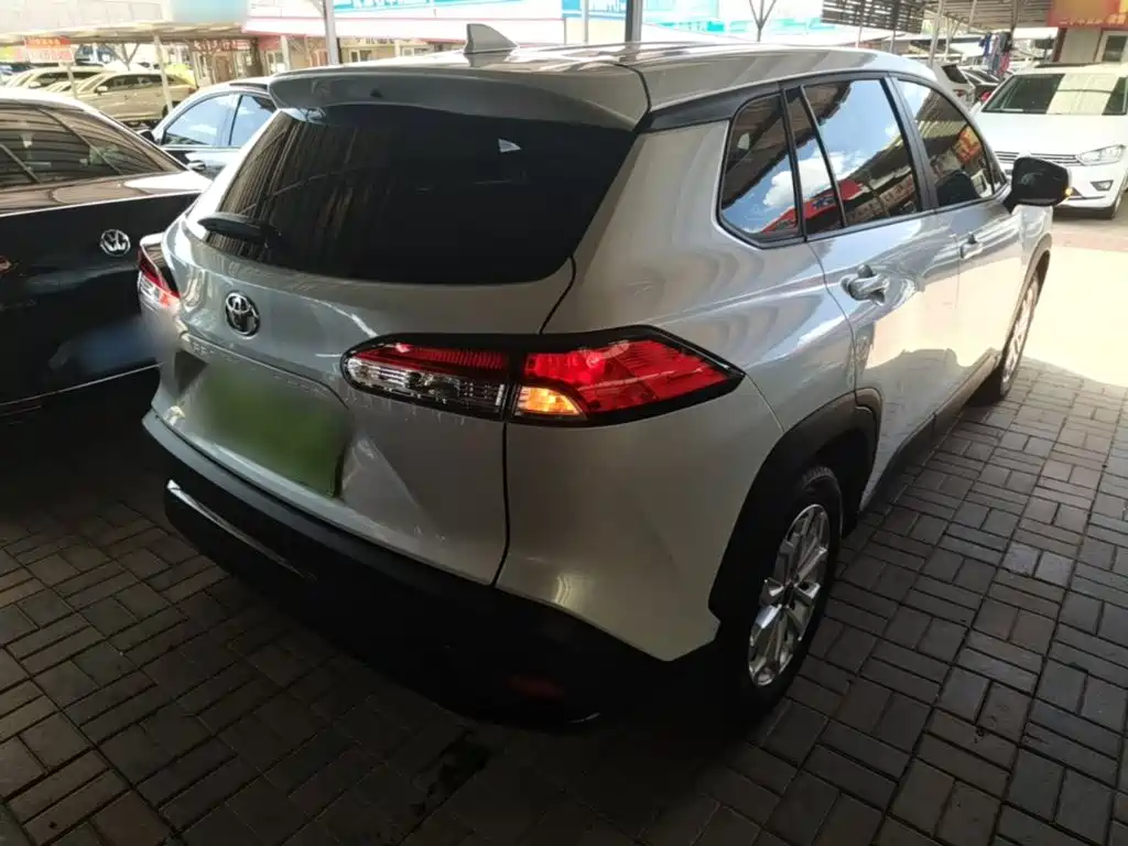 Toyota Frontlander — миниатюра 7