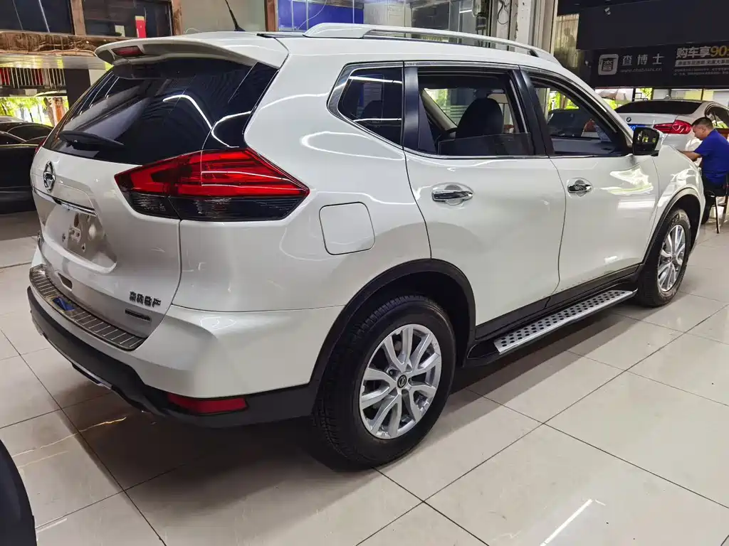 Nissan X-Trail — миниатюра 2