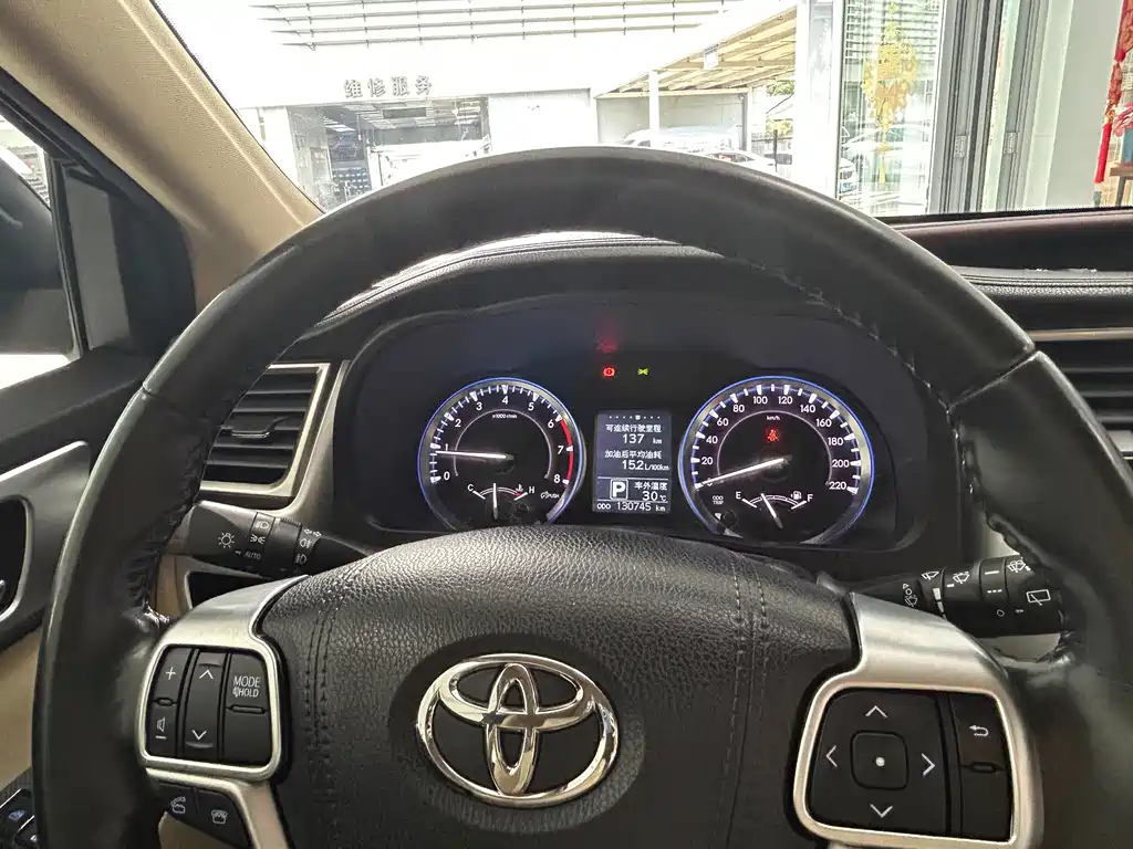 Toyota Highlander — фотографии объявления, Фото 13