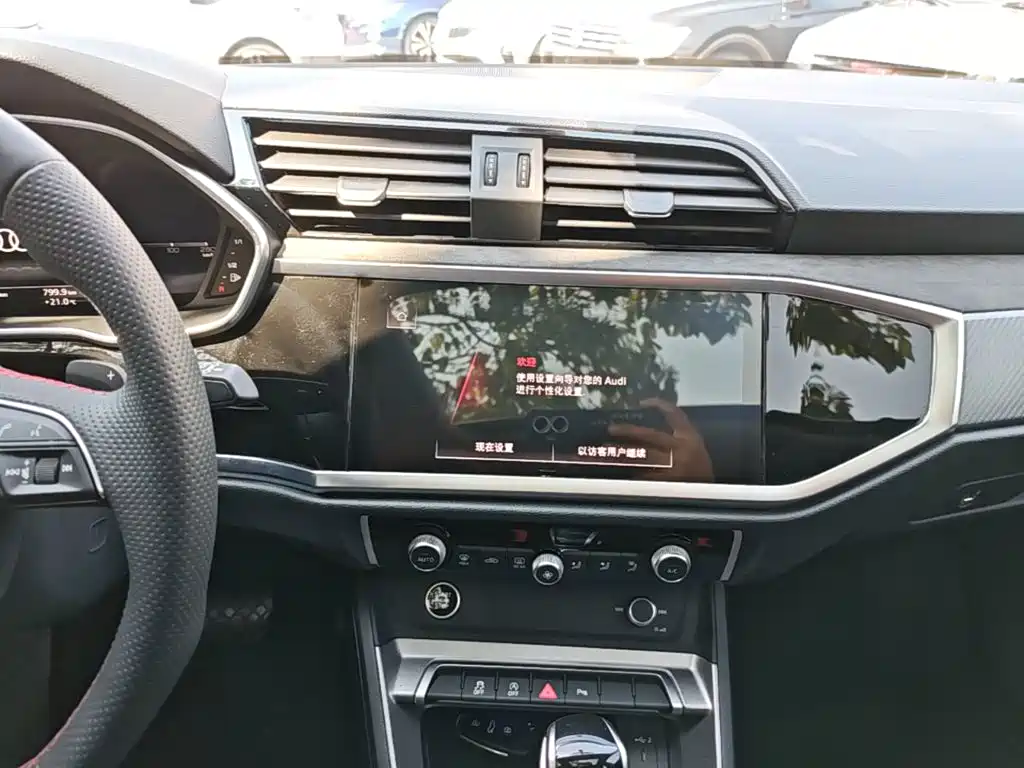 Audi Q3 Sportback — миниатюра 13