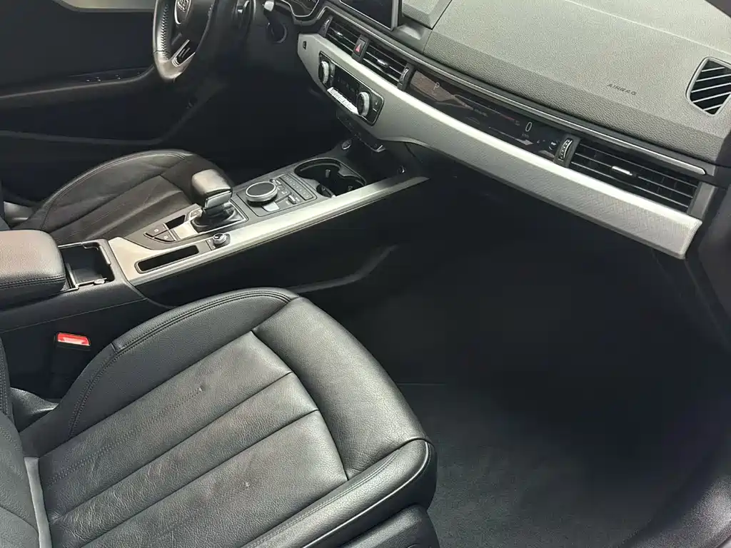 Audi A5 (Import) - фото 9