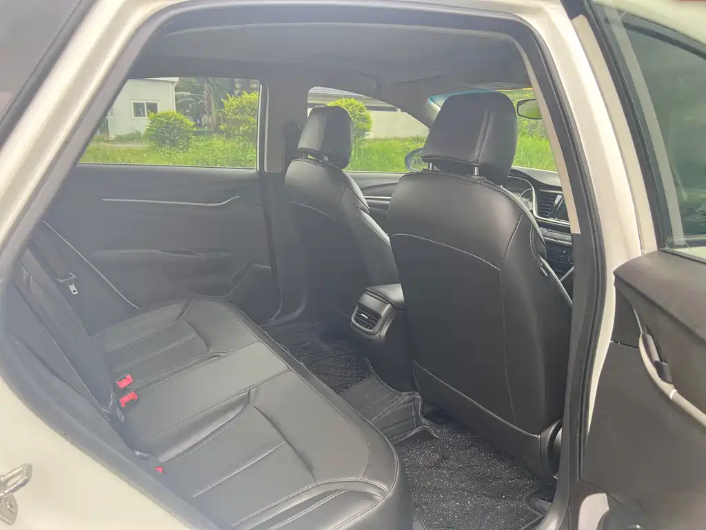 Buick Excelle — миниатюра 14
