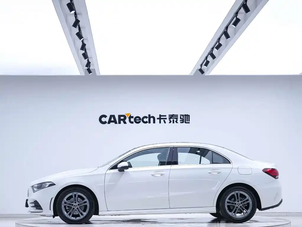 Mercedes-Benz A-Class A 2022 A 180 L Sport