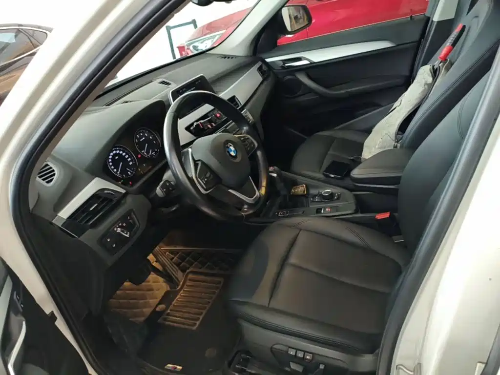 BMW X1 — миниатюра 20