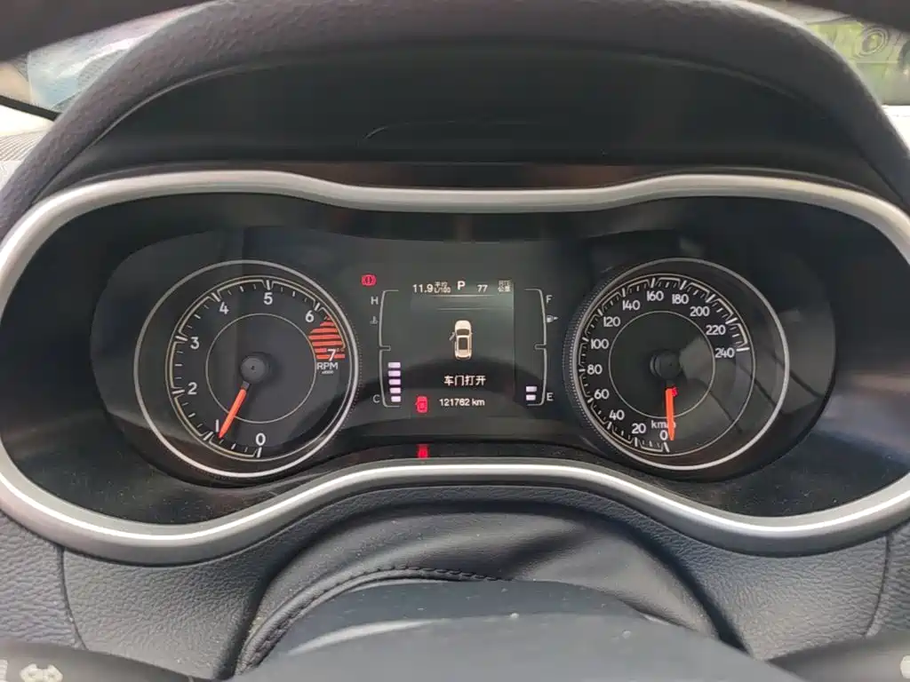 Jeep Cherokee — миниатюра 16