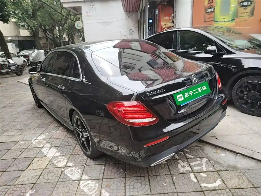 Mercedes-Benz E-Class E 2020 E 300 L Sport