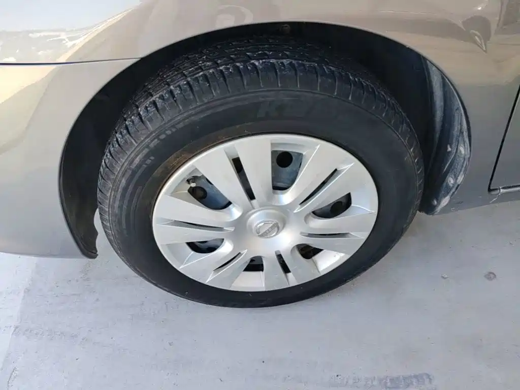 Nissan Livina — миниатюра 23