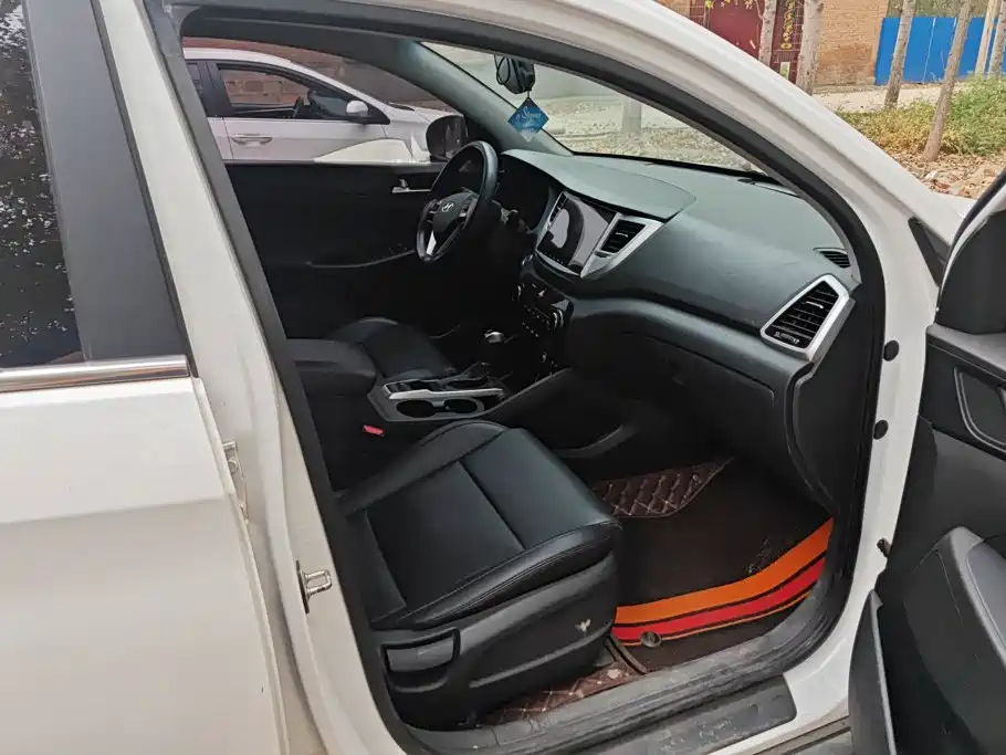 Hyundai Tucson — миниатюра 8