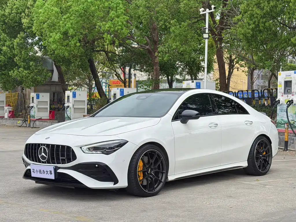 Mercedes-Benz CLA AMG 2024