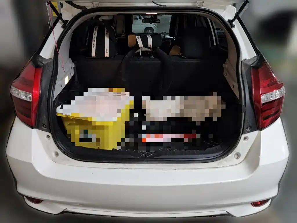 Toyota Vios FS — миниатюра 10