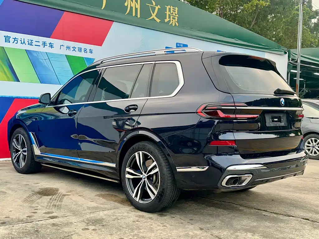 BMW X7 — миниатюра 7