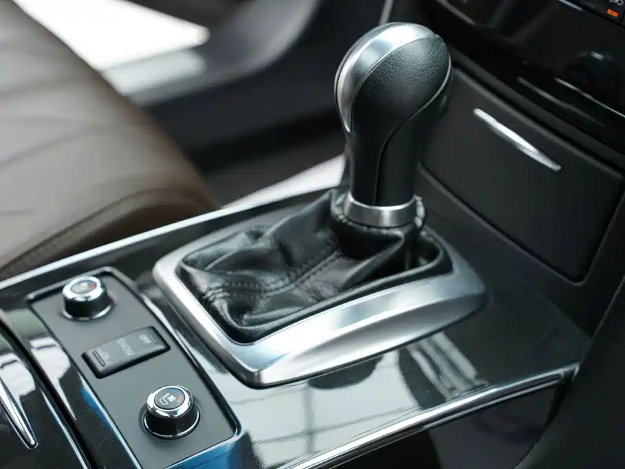 Infiniti QX70 — миниатюра 20