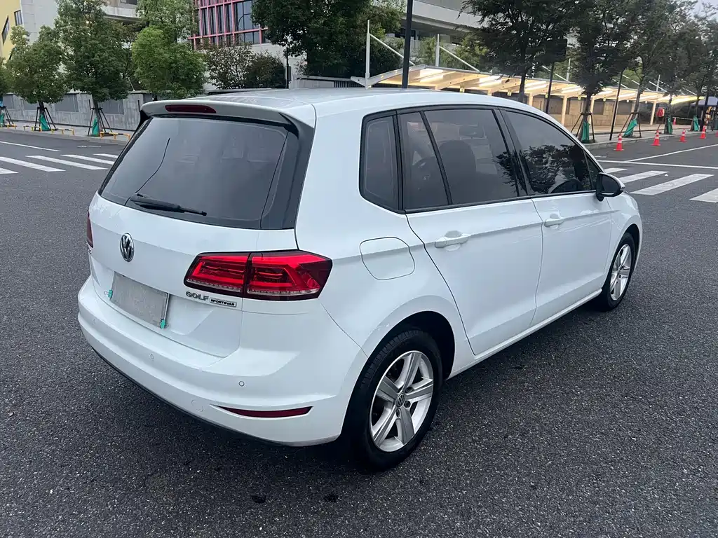 Volkswagen Golf Sportsvan — миниатюра 4