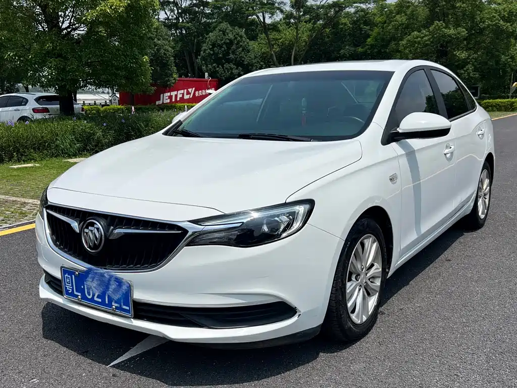 Buick Excelle — миниатюра 3