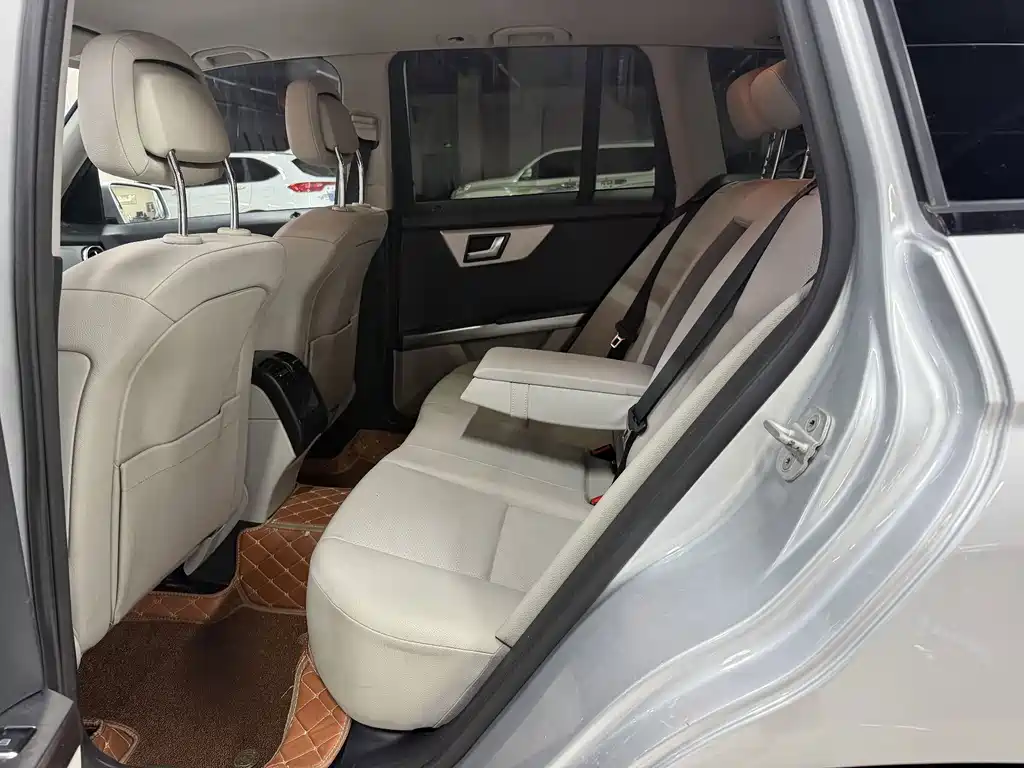 Mercedes-Benz GLK-Class — миниатюра 9
