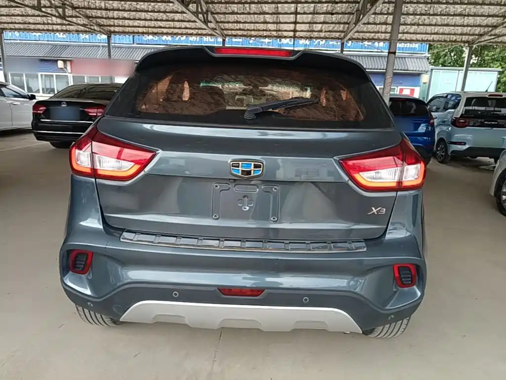 Geely Vision X3 — миниатюра 6