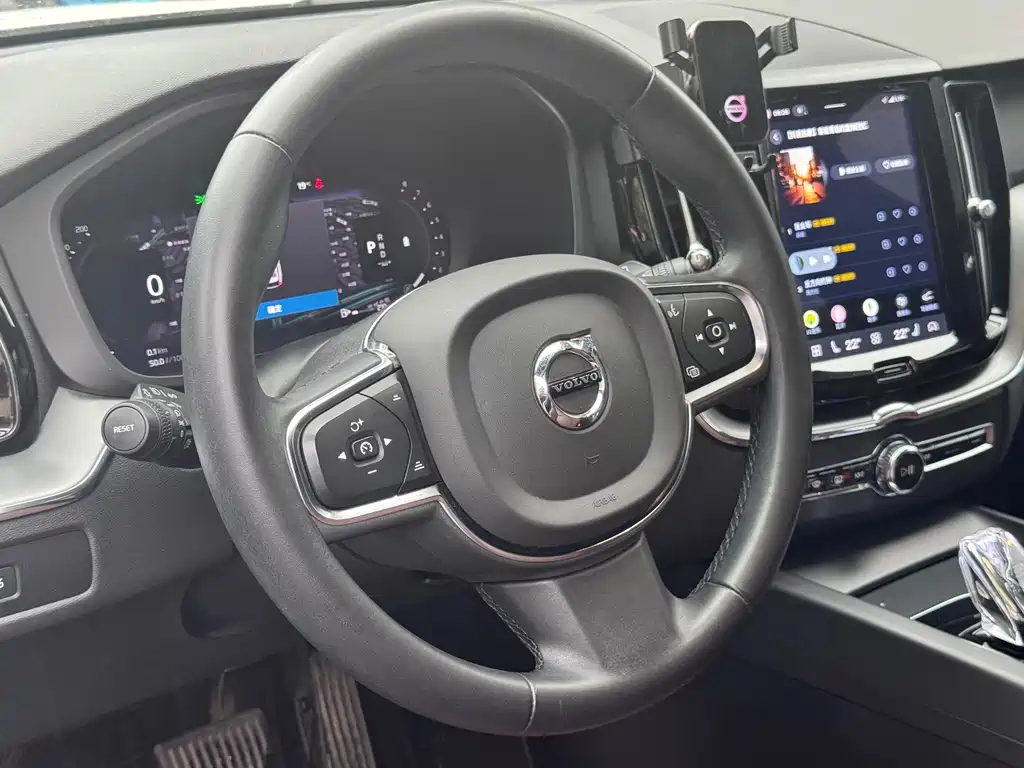 Volvo XC60 — миниатюра 9
