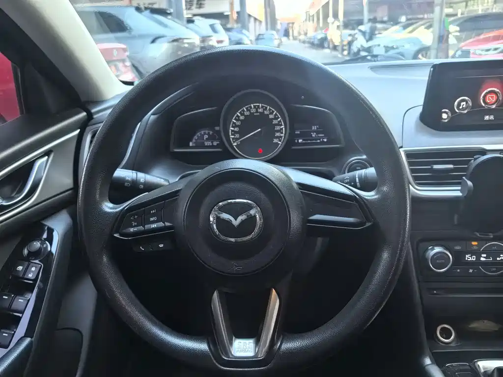 Mazda 3 Axela — миниатюра 15